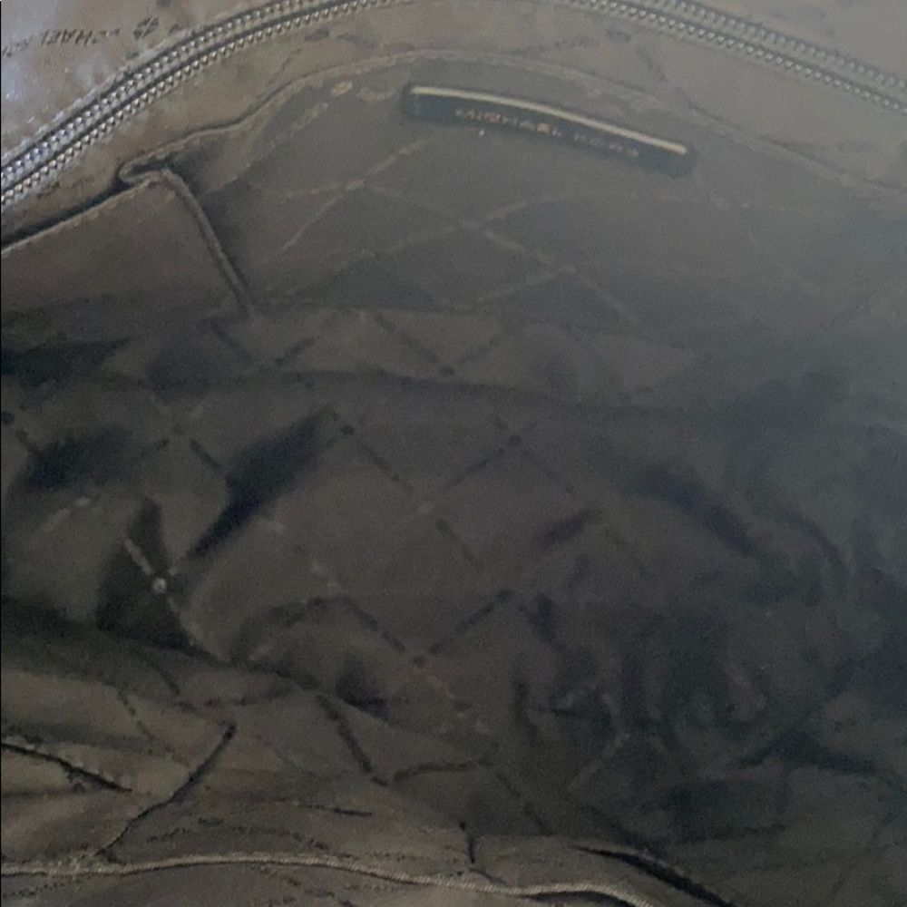 Black Michael kors purse